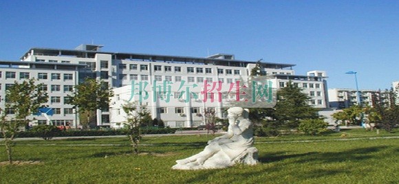 阿拉善職業(yè)技術(shù)學(xué)院?？圃盒閹讓? width=