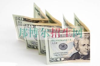 有財務(wù)管理學校嗎