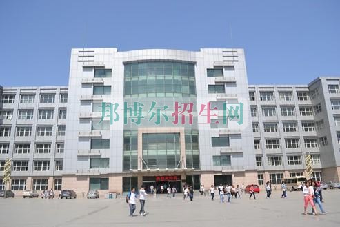 計算機應(yīng)用技術(shù)學校哪些好