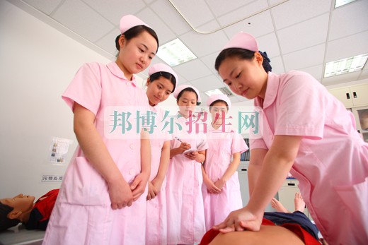 成都哪些大專(zhuān)有高級(jí)護(hù)理