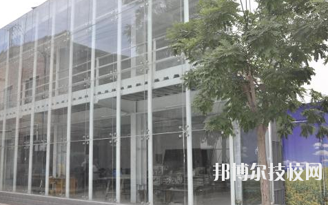 蘭州鐵路技師學(xué)院2020年學(xué)費、收費多少