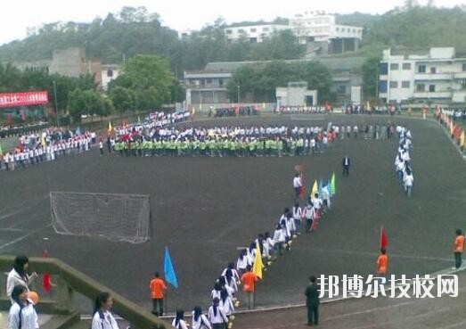 重慶第一財貿(mào)學(xué)校2020年報名條件、招生要求、招生對象