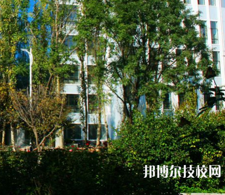 甘肅機(jī)電職業(yè)技術(shù)學(xué)院2020年學(xué)費(fèi)、收費(fèi)多少