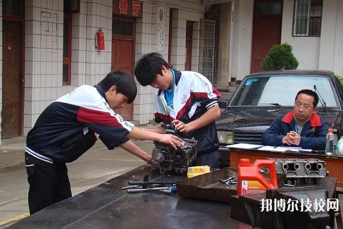 石阡中等職業(yè)學校怎么樣、好不好