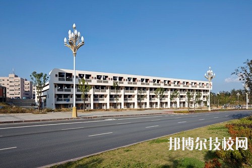 貴州廣播電影電視學(xué)校2020年報(bào)名條件、招生要求、招生對(duì)象