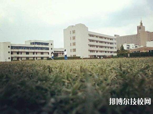 余姚市職業(yè)技術(shù)學(xué)校2020年學(xué)費(fèi)、收費(fèi)多少