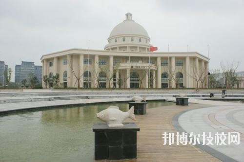 寧波外事學(xué)校2020年報(bào)名條件、招生要求、招生對(duì)象