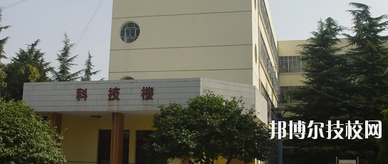 天水職業(yè)中等專業(yè)學(xué)校2020年報(bào)名條件、招生要求、招生對(duì)象