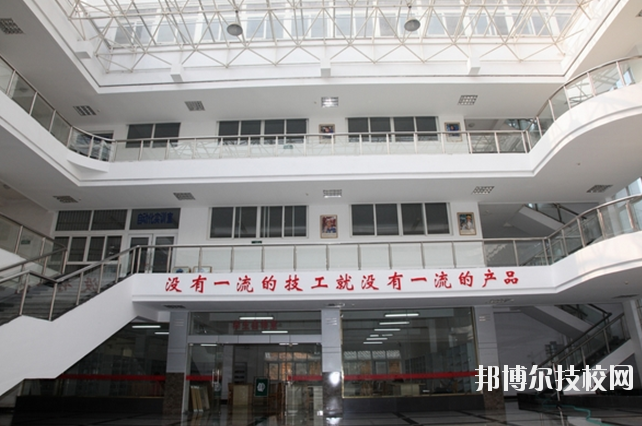 江西技師學(xué)院2020年報(bào)名條件、招生要求、招生對(duì)象 