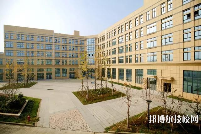 北侖職業(yè)高級(jí)中學(xué)2020年學(xué)費(fèi)、收費(fèi)多少