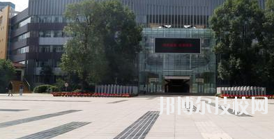 武威西牛職業(yè)技術(shù)學(xué)校2020年報(bào)名條件、招生要求、招生對(duì)象