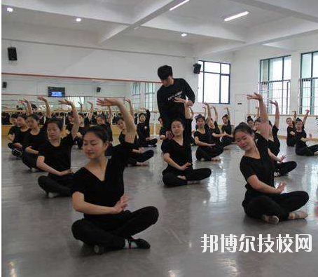 江山職業(yè)教育中心2020年報名條件、招生要求、招生對象