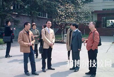 成都財(cái)政貿(mào)易學(xué)校2020年報(bào)名條件、招生要求、招生對(duì)象