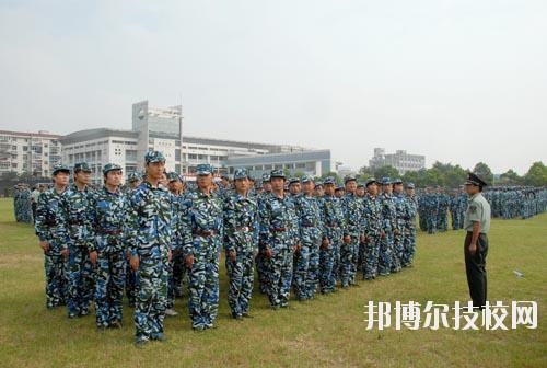 四川機(jī)電高級技術(shù)學(xué)校2020年報(bào)名條件、招生要求、招生對象