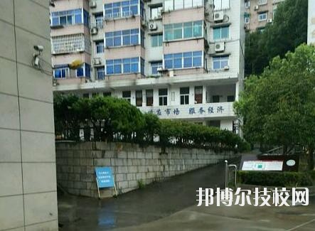 富陽技工學(xué)校怎么樣、好不好