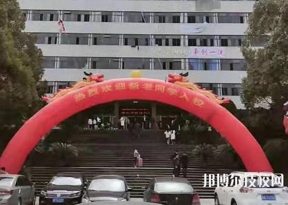 貴陽(yáng)精工科技學(xué)校2020年學(xué)費(fèi)、收費(fèi)多少