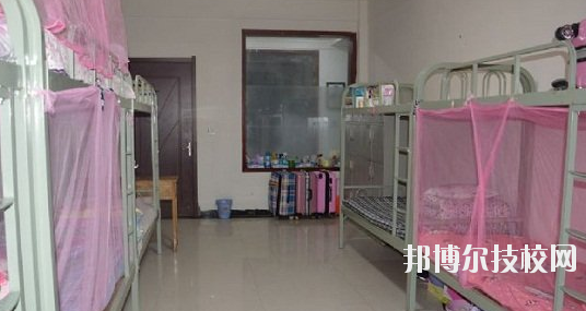 蘭州華志藝術(shù)學校2020年宿舍條件