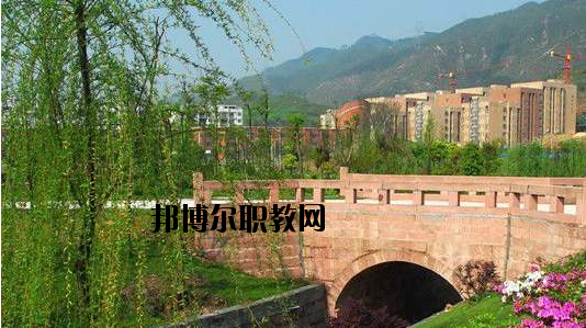 重慶機(jī)電工業(yè)學(xué)校學(xué)校怎么樣、好不好
