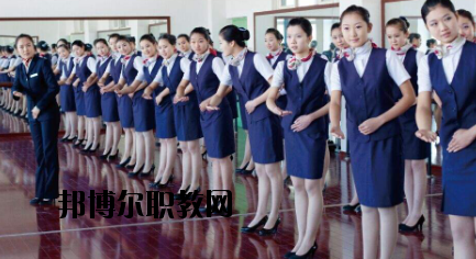 平?jīng)龊嗤殬I(yè)技術(shù)學(xué)校2020年報(bào)名條件、招生要求、招生對(duì)象