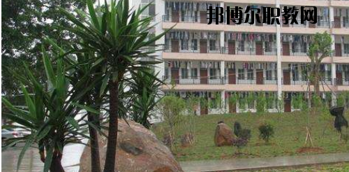 靈山職業(yè)技術學校怎么樣、好不好