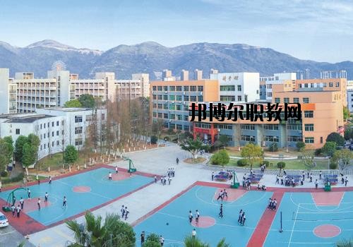 平陽(yáng)縣職業(yè)中等專業(yè)學(xué)校2020年報(bào)名條件、招生要求、招生對(duì)象