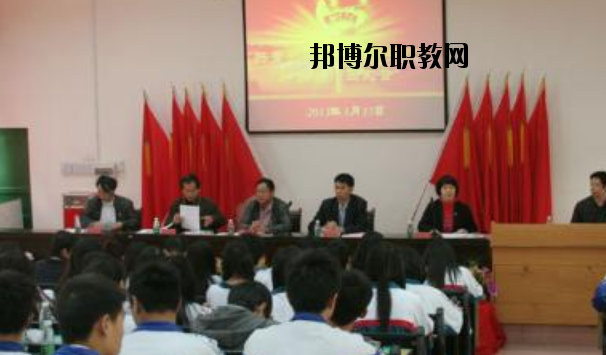 廣東工業(yè)高級(jí)技工學(xué)校怎么樣、好不好