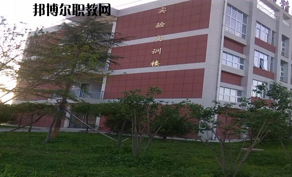 藍(lán)田職業(yè)教育中心2020年報(bào)名條件、招生要求、招生對(duì)象 