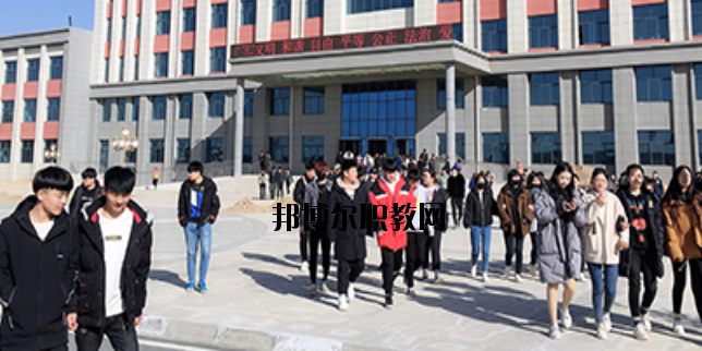 甘肅東方航空高鐵學(xué)校怎么樣、好不好