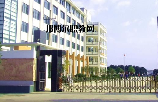 浙江吉利汽車工業(yè)學(xué)校怎么樣，好不好