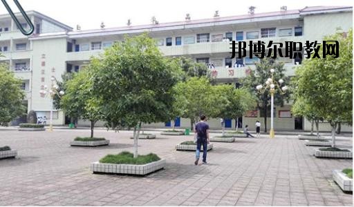 萍鄉(xiāng)福田職業(yè)中學(xué)2020年報名條件、招生要求、招生對象