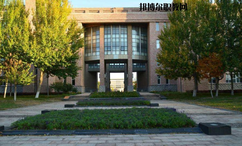 浠水理工中等專業(yè)學(xué)校2020年報(bào)名條件、招生要求、招生對(duì)象