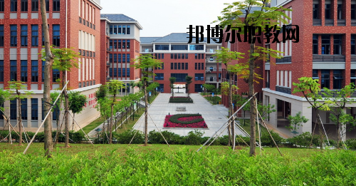 東莞輕工業(yè)學(xué)校2020年報(bào)名條件、招生要求、招生對(duì)象