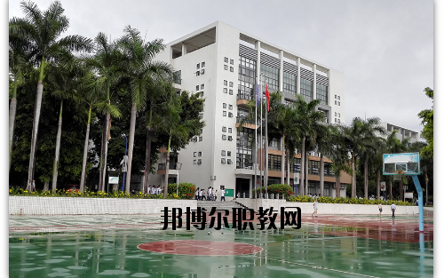東莞電子科技學(xué)校2020年報(bào)名條件、招生要求、招生對(duì)象