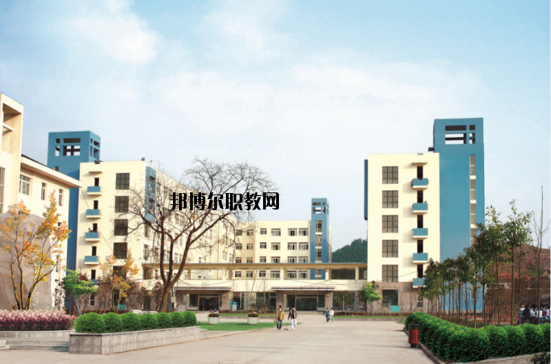 廣元市昭化區(qū)職業(yè)高級中學(xué)2020年報名條件、招生要求、招生對象