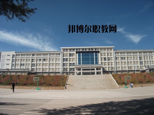 文山職業(yè)高級(jí)中學(xué)2020年報(bào)名條件、招生要求、招生對(duì)象