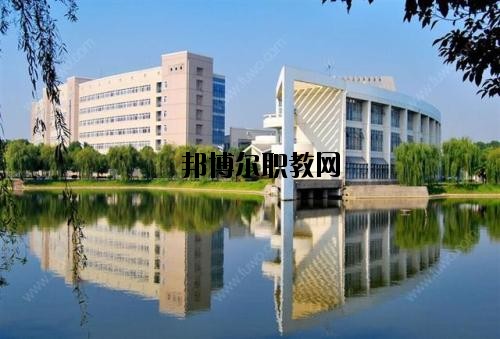 黃岡聯(lián)升職業(yè)技術(shù)學(xué)校2020年報名條件、招生要求、招生對象