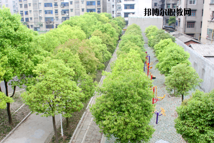 湖北潛江衛(wèi)生學(xué)校怎么樣、好不好