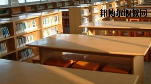 柳州工業(yè)職業(yè)技術(shù)學(xué)校2020年報(bào)名條件、招生要求、招生對(duì)象 