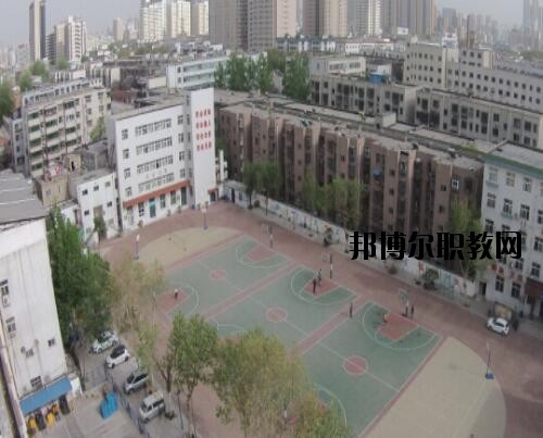 鄭州經(jīng)濟(jì)貿(mào)易學(xué)校2021年報(bào)名條件、招生對(duì)象