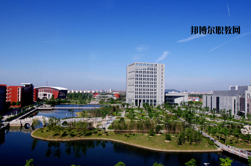 南通航運(yùn)職業(yè)技術(shù)學(xué)院2020年報(bào)名條件、招生要求、招生對象
