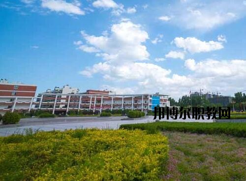 河南經(jīng)濟(jì)管理學(xué)校2021年報(bào)名條件、招生對象