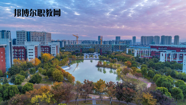 南京交通職業(yè)技術(shù)學(xué)院怎么樣、好不好