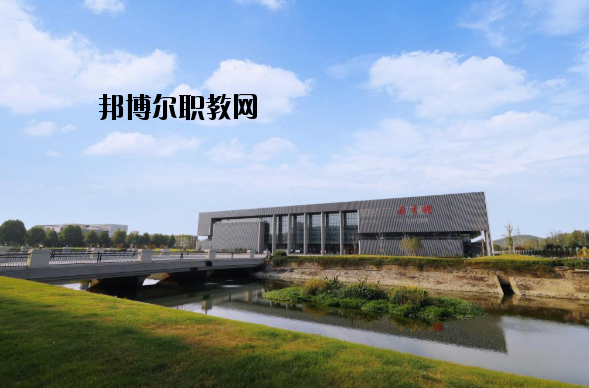 徐州醫(yī)學(xué)院怎么樣、好不好