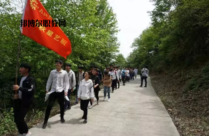 九江廬山西海藝術(shù)學(xué)校怎么樣、好不好