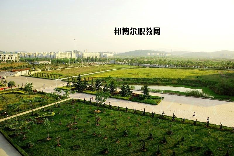 云夢(mèng)中等職業(yè)技術(shù)學(xué)校2020年報(bào)名條件、招生要求、招生對(duì)象