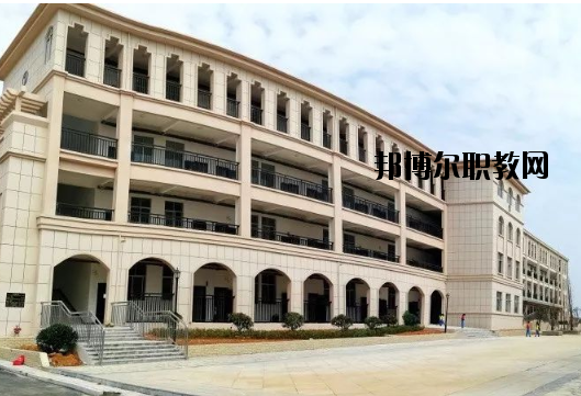 德安中等職業(yè)技術(shù)學(xué)校2020年報(bào)名條件、招生要求、招生對象