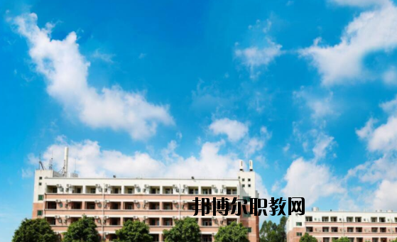 廣州藍(lán)天高級(jí)技工學(xué)校怎么樣、好不好