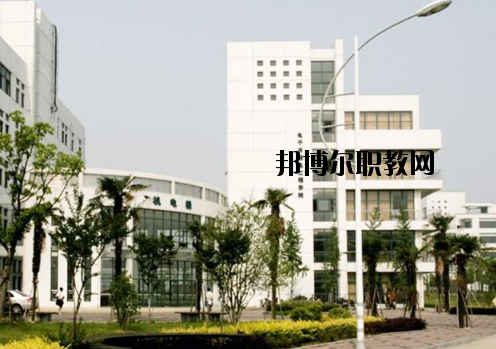 江西建設(shè)工程學(xué)校怎么樣、好不好