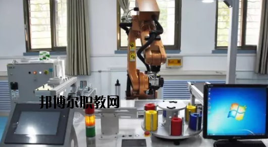 靖遠職業(yè)教育中心2020年招生辦聯系電話