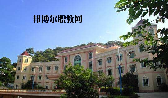 許昌技術(shù)經(jīng)濟學(xué)校2021年報名條件、招生要求、招生對象